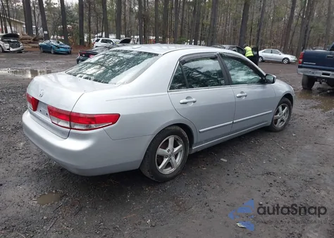 2004 Honda Accord 2.4 Ex from USA, damaged, VIN 1HGCM56824A089163